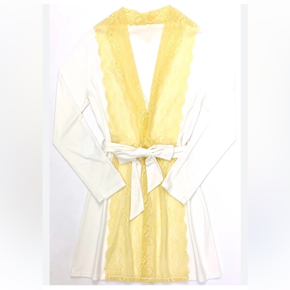 Samantha Chang- Lace Front Robe - Ivory and Buttercup - M - Picture 4 of 8